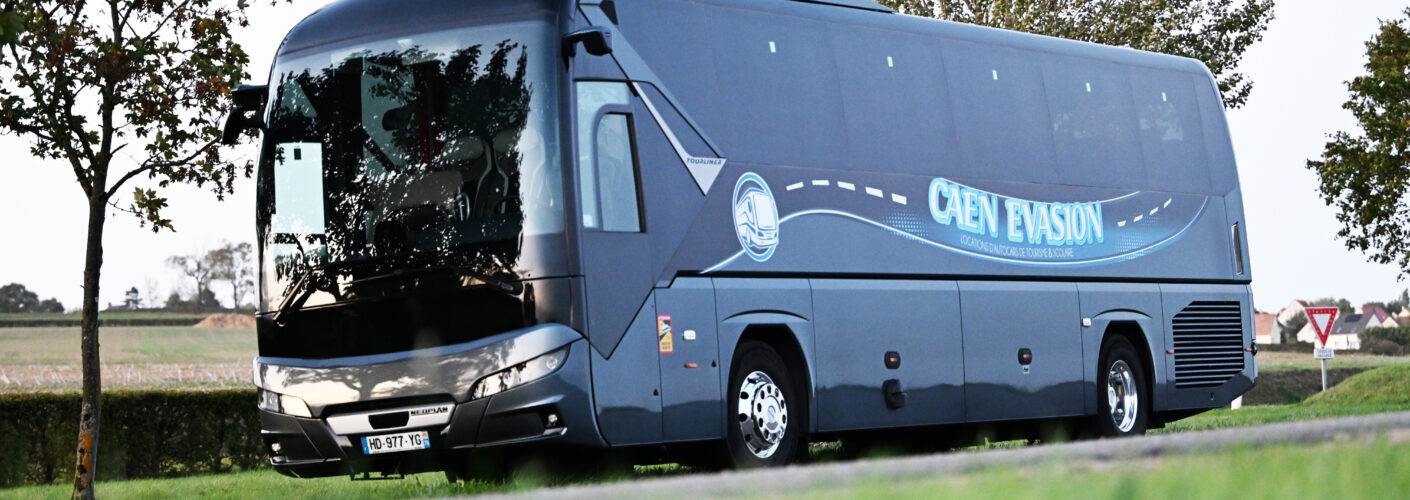 Caen Evasion Neoplan Tourliner 45-3 - location d'auticar avec conducteur
